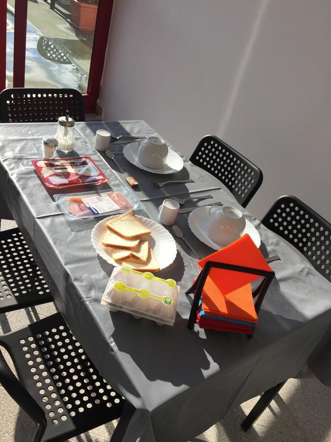 Sunset B&B Помпей Екстериор снимка